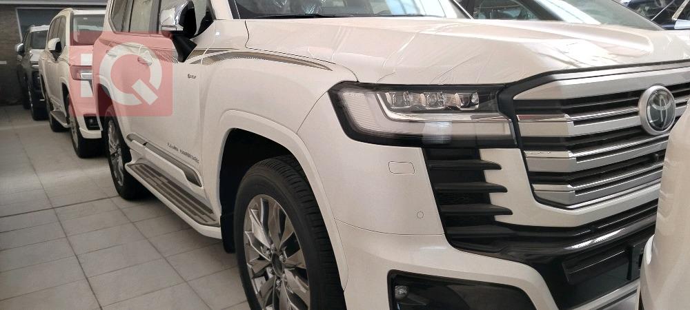 تويوتا لاندكروزر